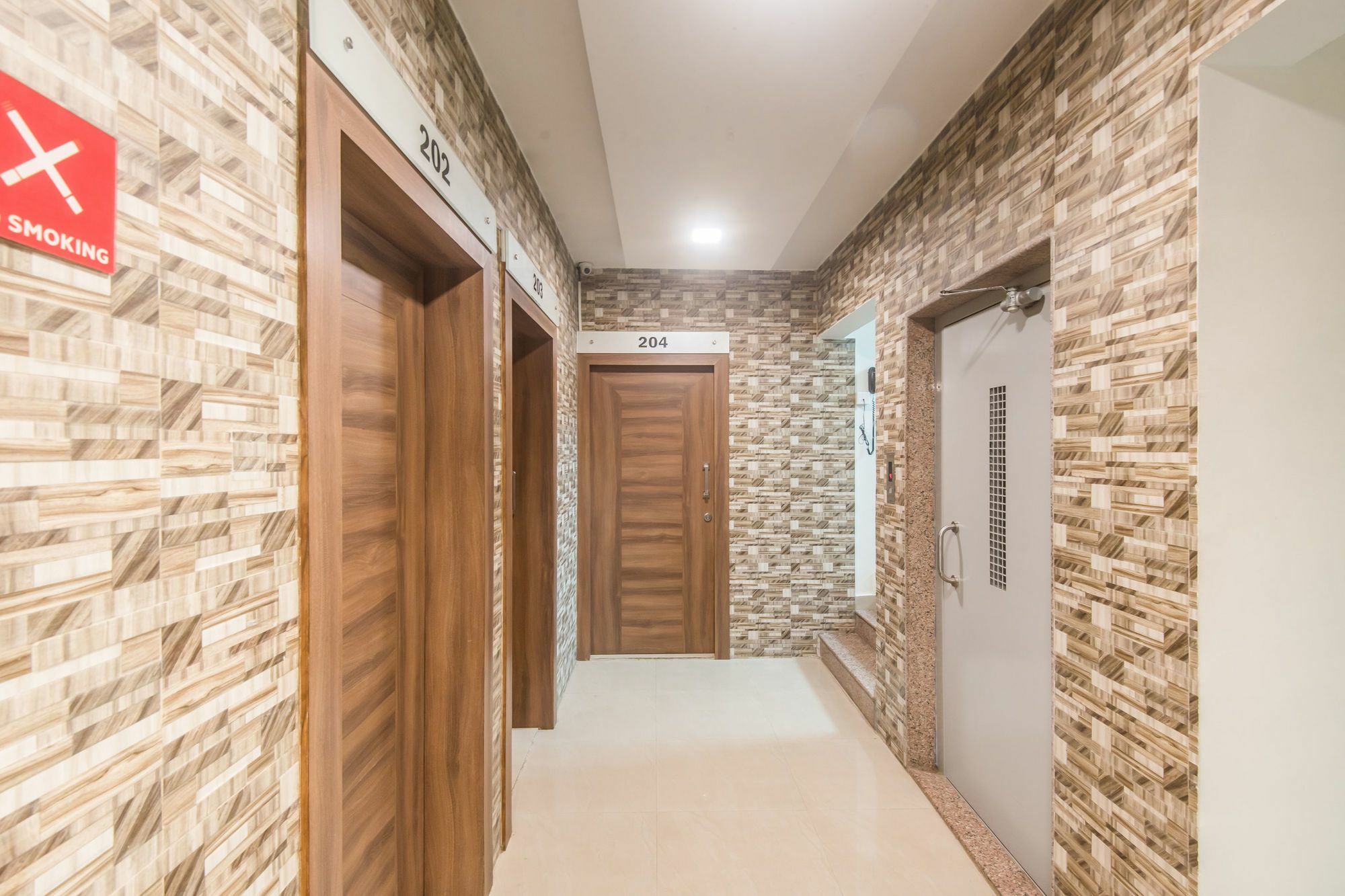 Oyo 4125 Apartment Kamothe Navi Mumbai Exterior foto